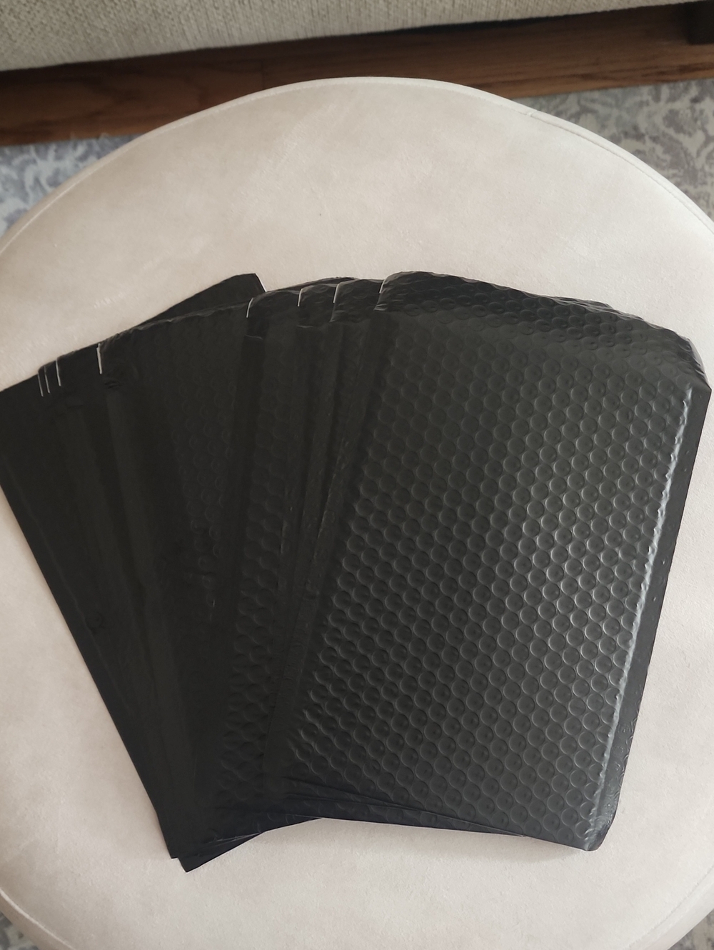 Bubble Mailers Self-Seal 10PC Black Padded Protective Envelopes 10"×6" - New
